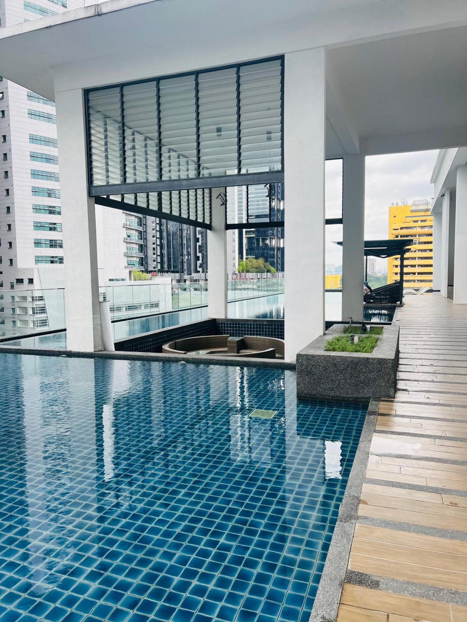 Reizz Residence By D'Amour Kuala Lumpur Dış mekan fotoğraf